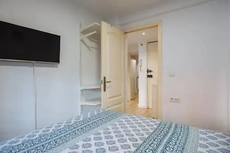 13 Calle San Jacinto Apartment Seville
