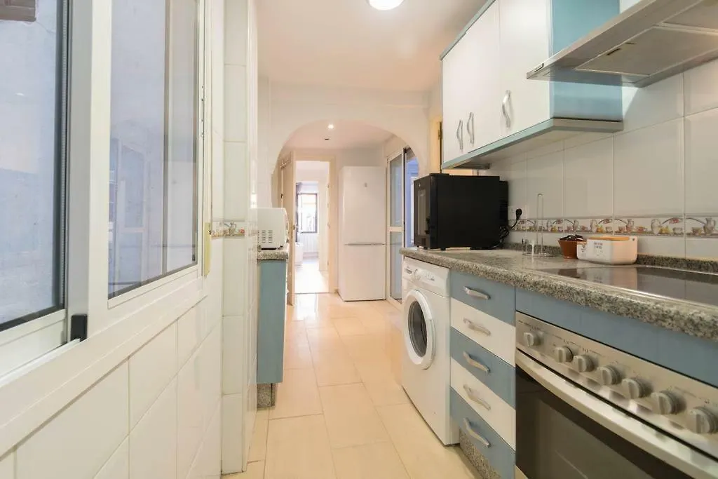13 Calle San Jacinto Apartment Seville 0*,